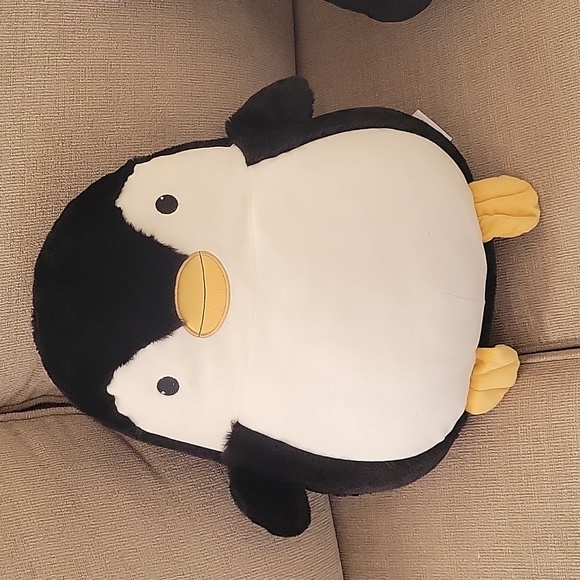 Penguin Pillows - Picture 3 of 10